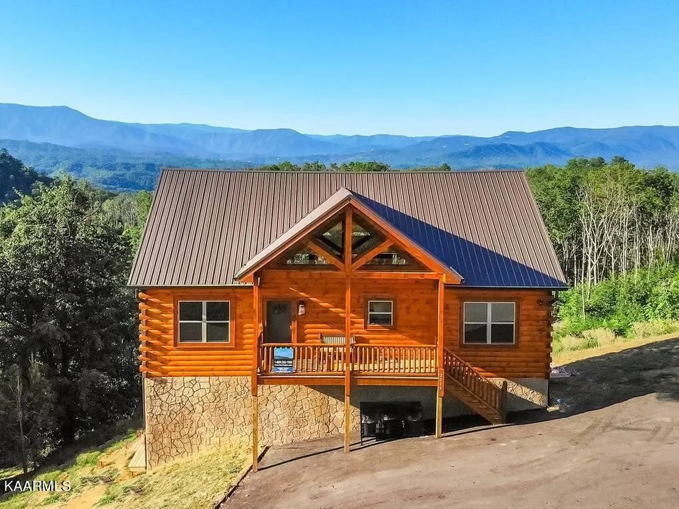 Unit for sale at 2013 Starr Crest Drive, Sevierville, TN 37876