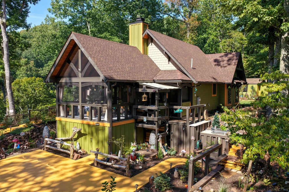 Unit for sale at 341 Acorn Gap Road, Sweetwater, TN 37874