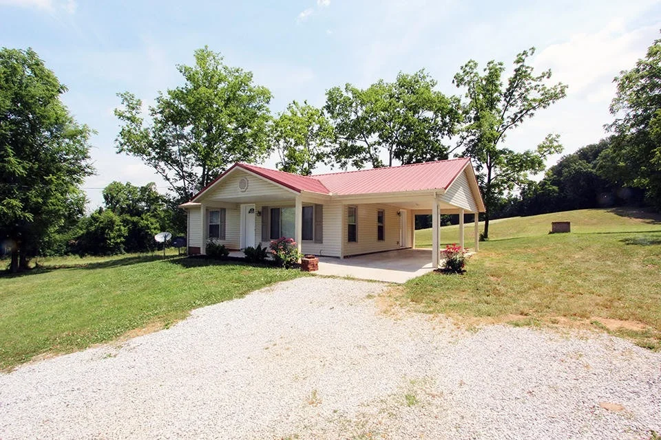 Unit for sale at 1434 Adams Road Rd, Strawberry Plains, TN 37871