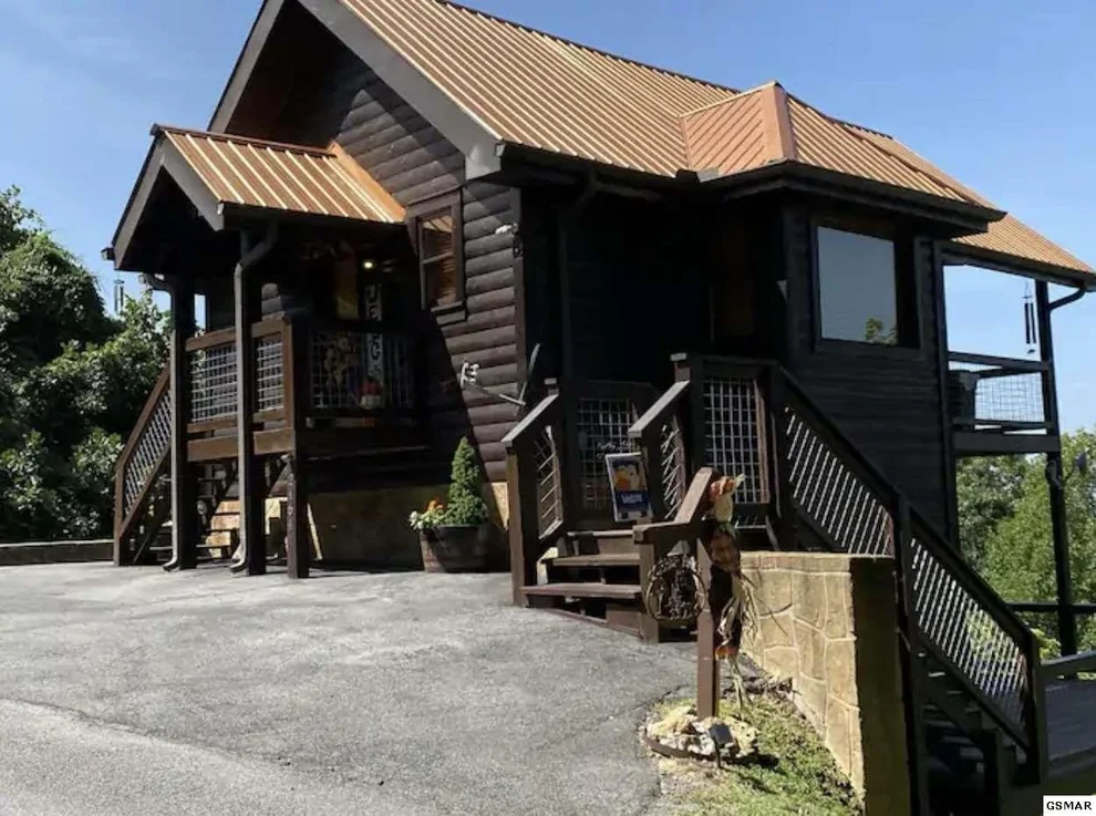 Unit for sale at 2464 Black Bear Ridge Way, Sevierville, TN 37862