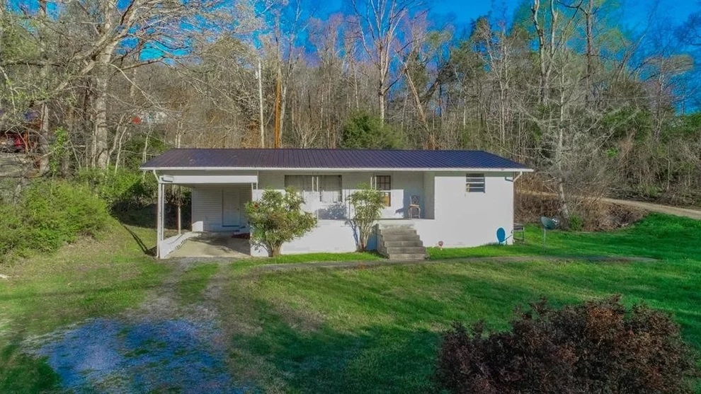Unit for sale at 7534 Armory Road, Newport, TN 37821