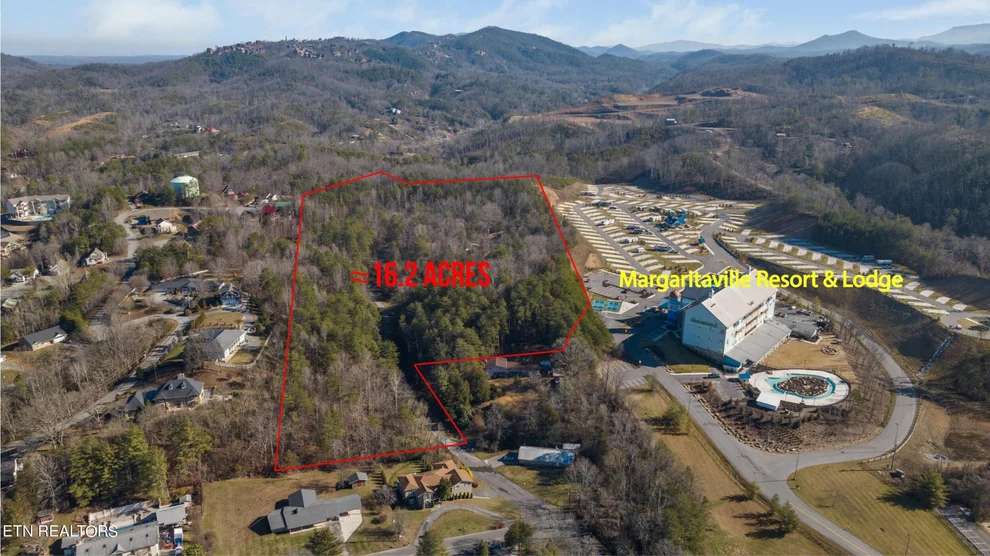 Unit for sale at 820 Old Gate Rd, Pigeon Forge, TN 37863