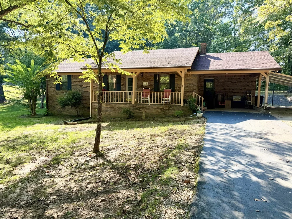 Unit for sale at 1110 Highway 218 Byp, Paris, TN 38242
