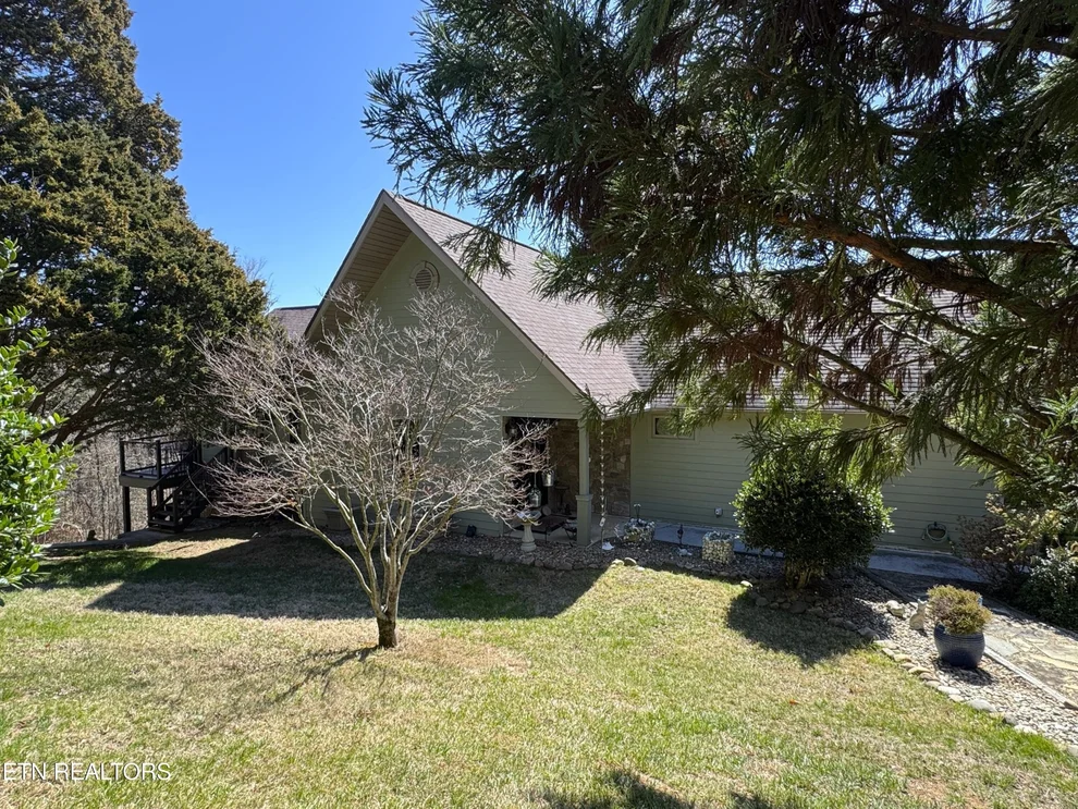 Unit for sale at 792 Edenwood Way, Parrottsville, TN 37843