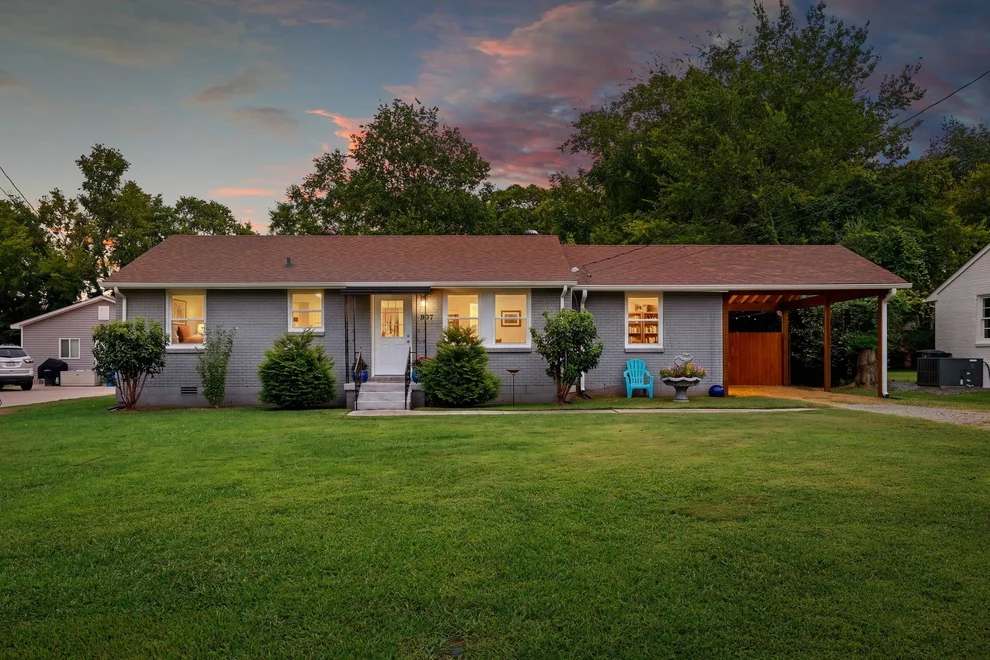 Unit for sale at 907 Hunt St, Murfreesboro, TN 37130