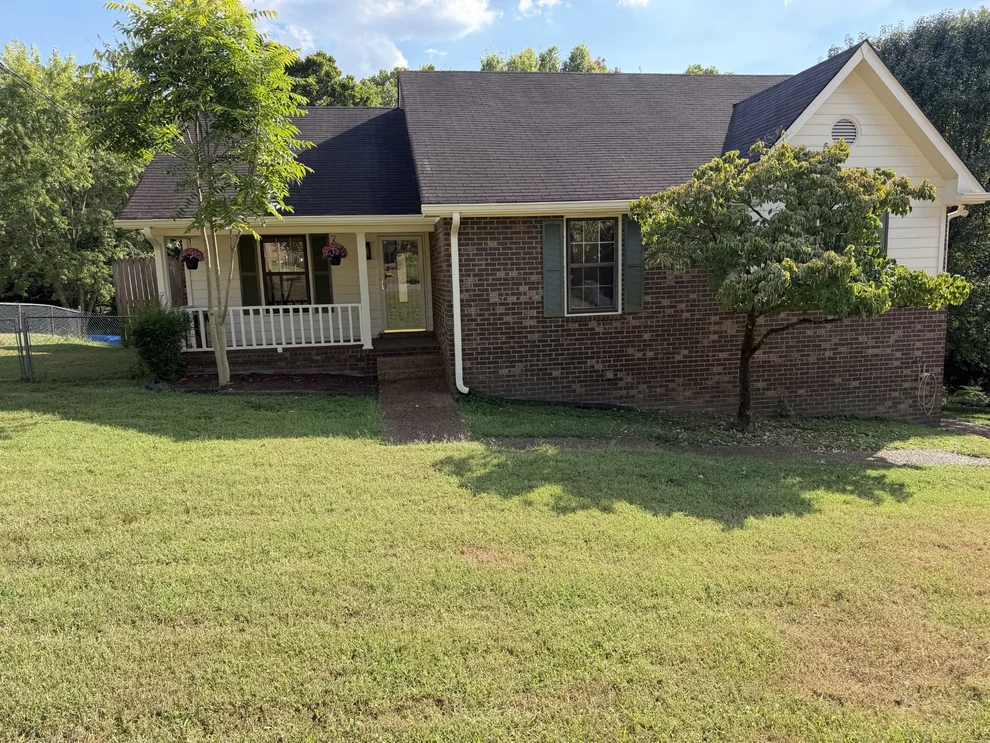 Unit for sale at 913 Norwalk Dr, Nashville, TN 37214