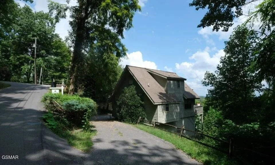 Unit for sale at 936 Stans Road, Gatlinburg, TN 37738