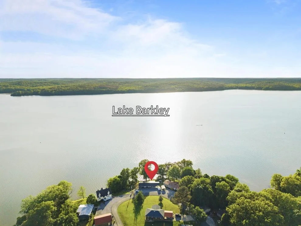 Unit for sale at 774 Ridge Dr, Cadiz, KY 42211