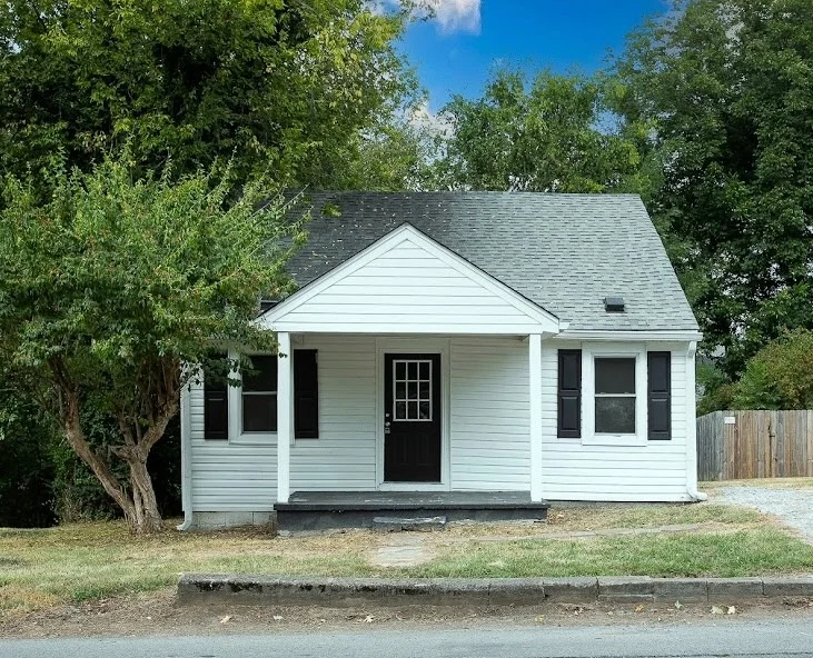 Unit for sale at 432 Hickman St, Columbia, TN 38401