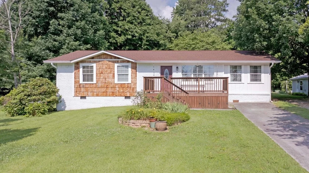Unit for sale at 418 Haywood Ln, Dayton, TN 37321