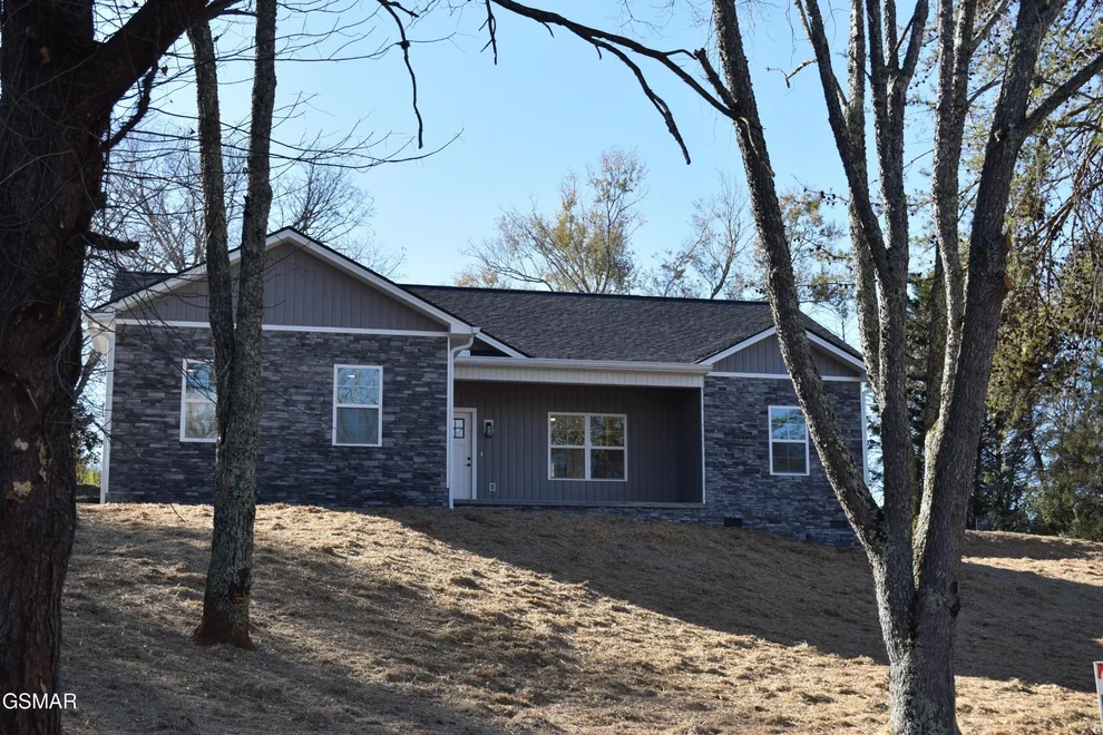 Unit for sale at 404 Fourth Street, Seymour, TN 37865