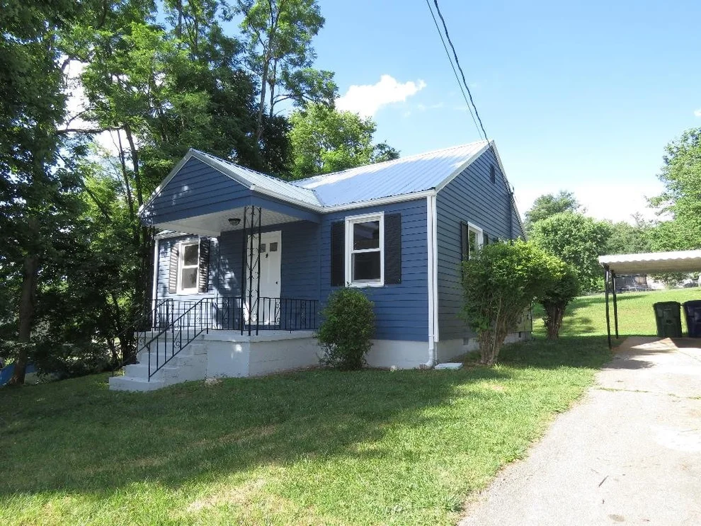 Unit for sale at 1117 Iroquois Avenue, Morristown, TN 37813