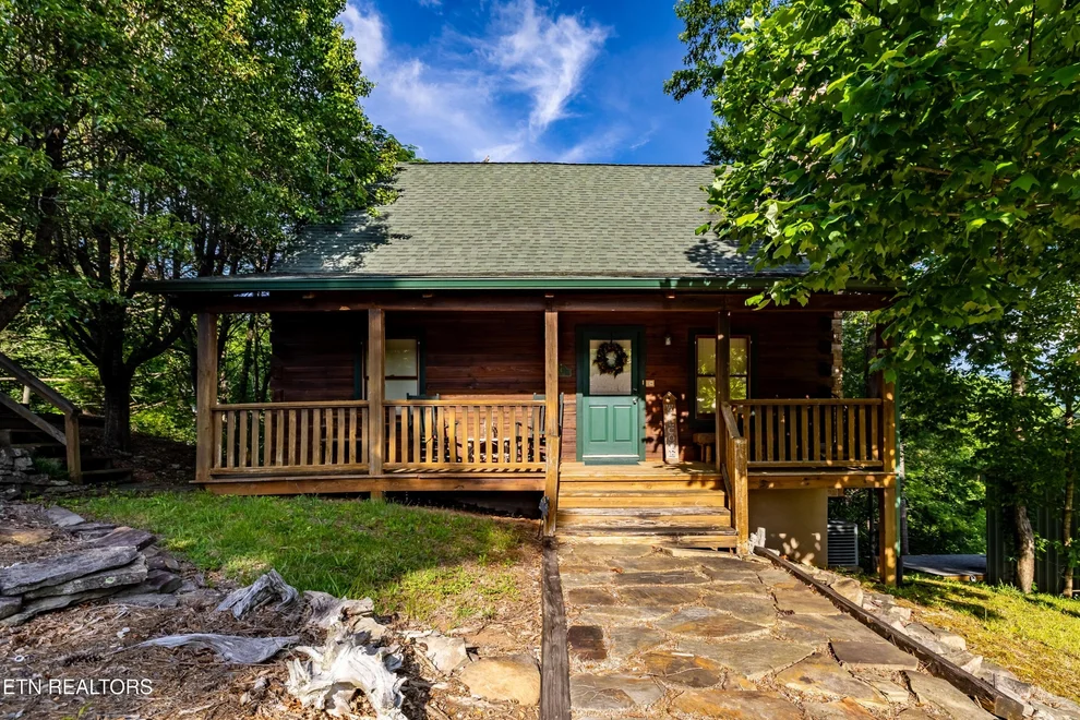 Unit for sale at 124 Cutter Gap Rd, Townsend, TN 37882