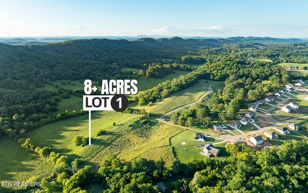 Unit for sale at 803 Franklin Crossing, Maryville, TN 37804