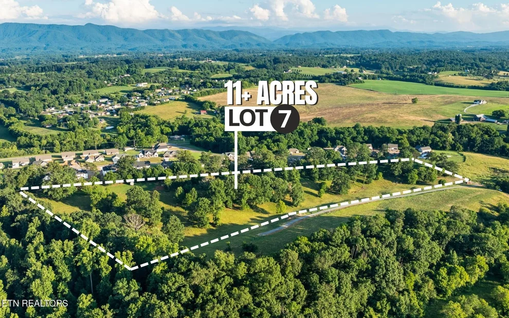 Unit for sale at 836 Franklin Crossing, Maryville, TN 37804