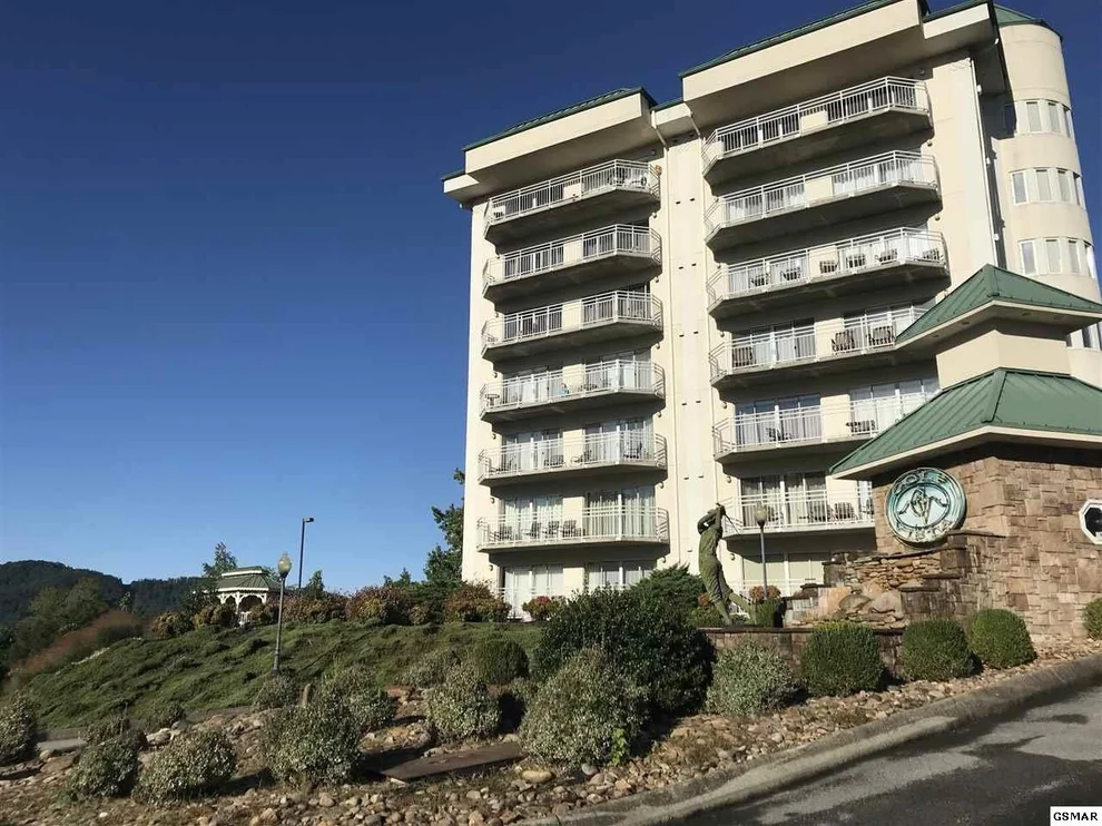 Unit for sale at 503 Dollywood Lane, Pigeon Forge, TN 37863