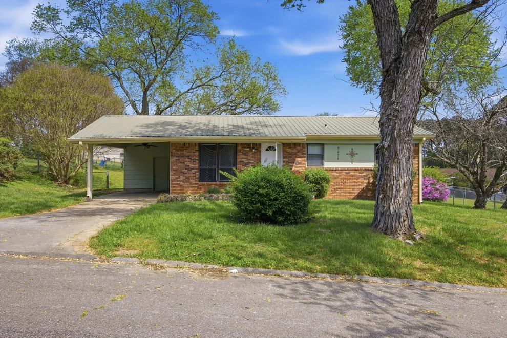 Unit for sale at 9025 Waconda Shore Drive, Chattanooga, TN 37416