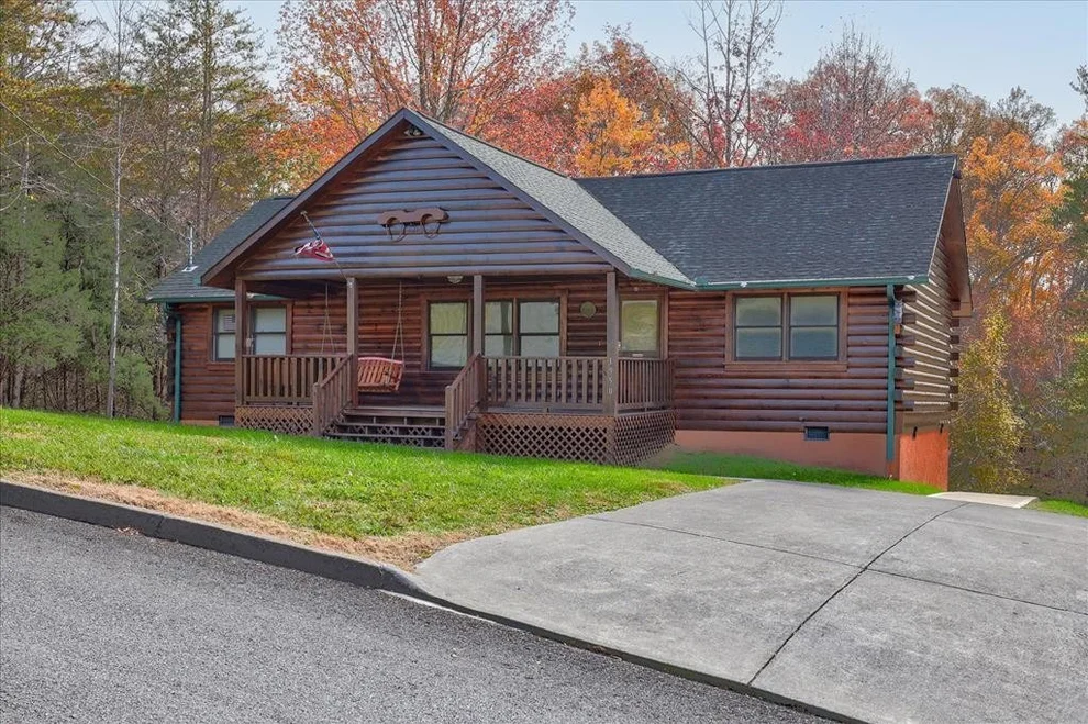 Unit for sale at 1950 Oakmont Drive, Sevierville, TN 37876