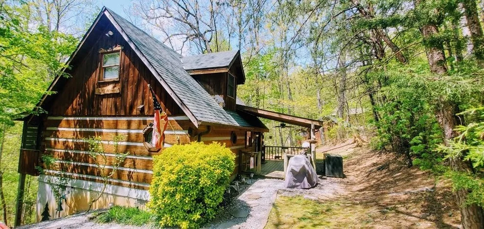 Unit for sale at 2333 Courtney Lane, Sevierville, TN 37876