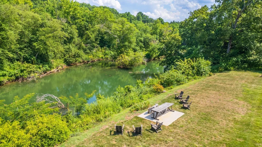 Unit for sale at 305 River Pointe Circle NE, Charleston, TN 37310