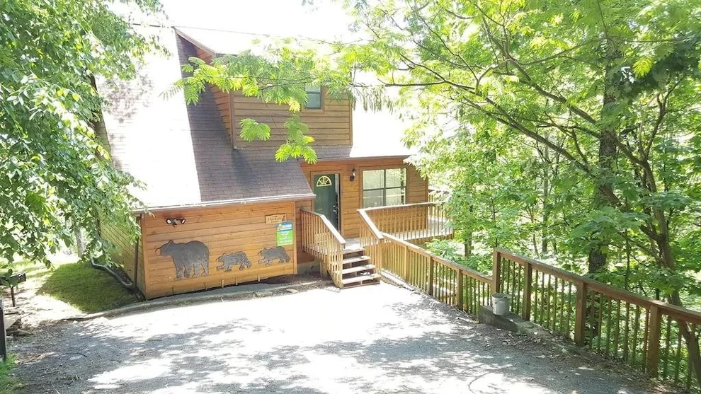 Unit for sale at 1140 Laddie Buck Lane, Gatlinburg, TN 37738