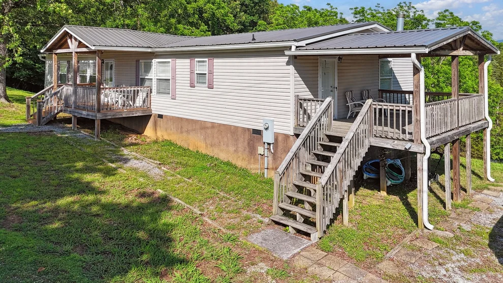Unit for sale at 1366 Paradise Lane, Dandridge, TN 37725