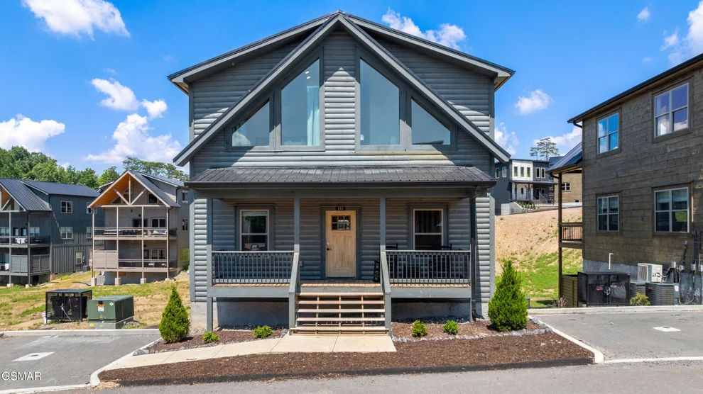 Unit for sale at 510 Warbonnet Wy, Pigeon Forge, TN 37863