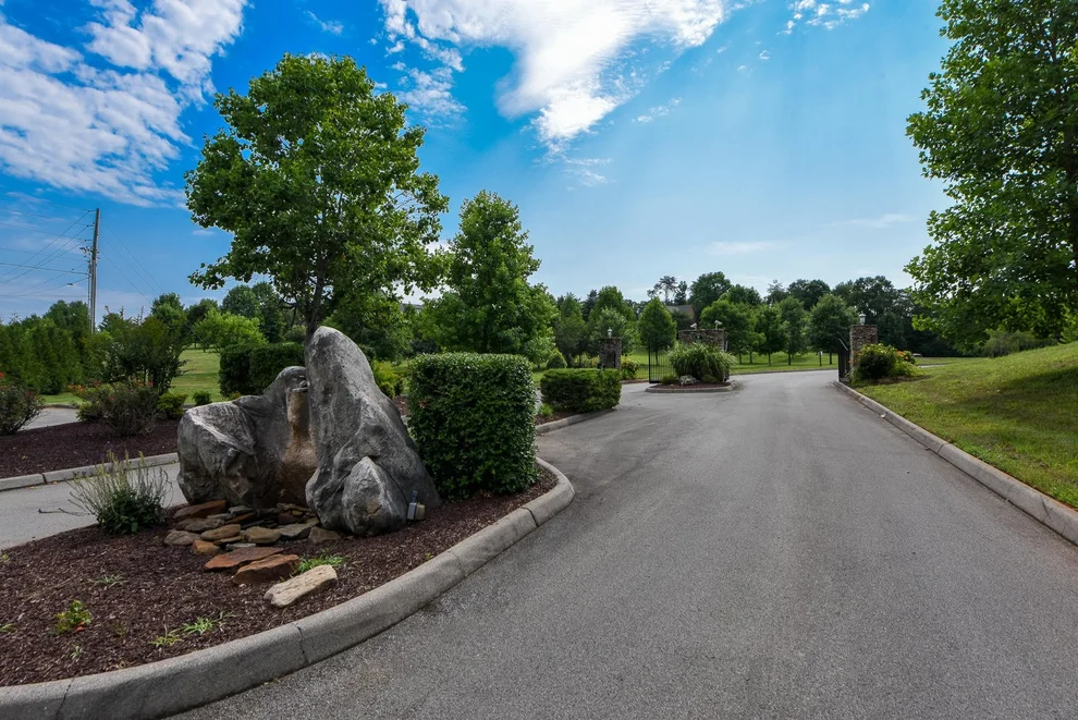 Unit for sale at 2419 Robin Ridge Drive, Maryville, TN 37801