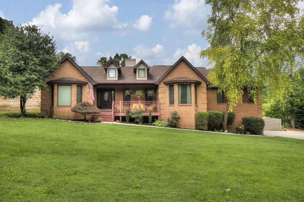 Unit for sale at 7024 Nubbin Ridge Drive, Knoxville, TN 37919