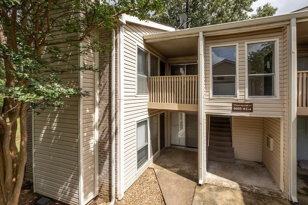 Unit for sale at 6695 WHISPERING OAK PL, Memphis, TN 38120