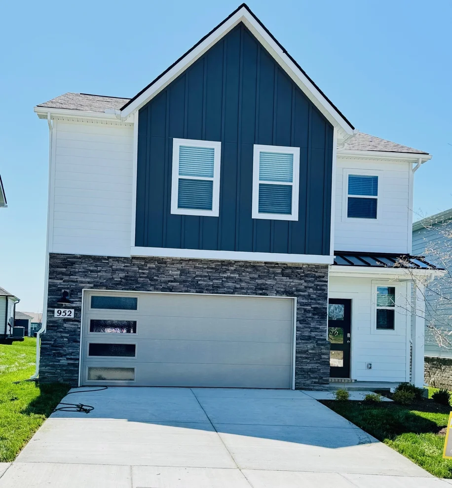 Unit for sale at 952 Brooklyn Crossing Road, Gallatin, TN 37066