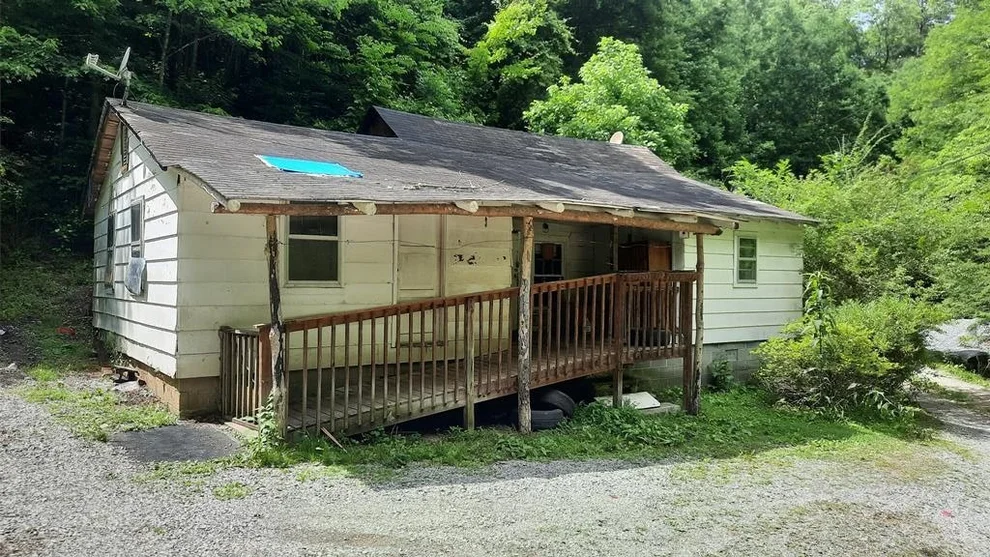 Unit for sale at 4252 Bruce Ogle Way, Pigeon Forge, TN 37863
