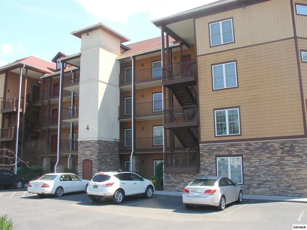 Unit for sale at 527 River Place Way, Sevierville, TN 37862
