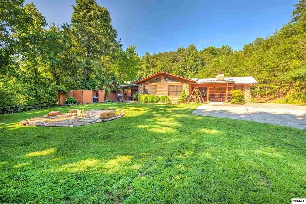 Unit for sale at 2884 Easy Street, Sevierville, TN 37862