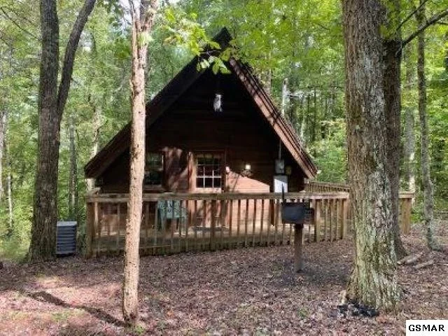 Unit for sale at 4105 Honeysuckle Ridge Way, Sevierville, TN 37876