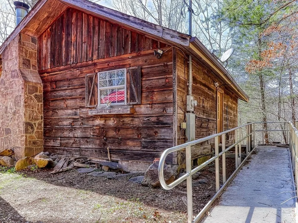 Unit for sale at 4081 Henry Town Road, Sevierville, TN 37876