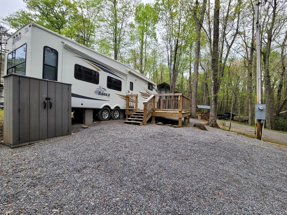 Unit for sale at 141142 Serenity Cir, Cosby, TN 37722