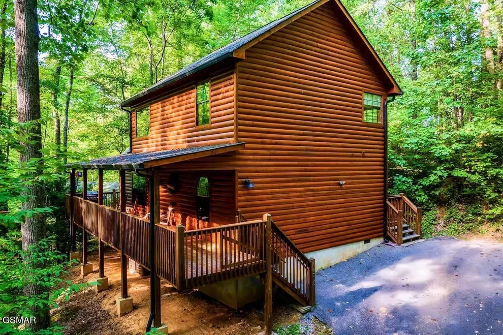 Unit for sale at 1315 N Baden Circle, Gatlinburg, TN 37738