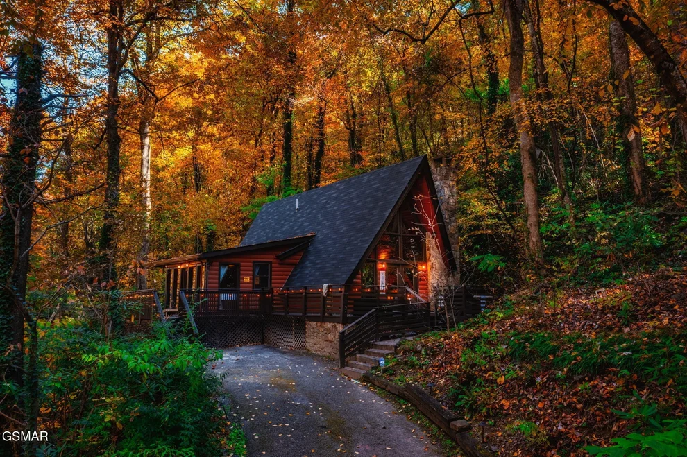 Unit for sale at 1121 Ski Mountain Road, Gatlinburg, TN 37738
