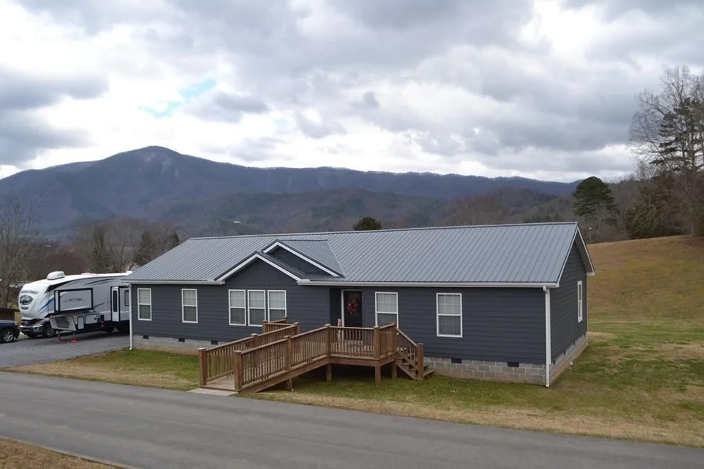 Unit for sale at 3949 Roundtop Drive, Sevierville, TN 37862