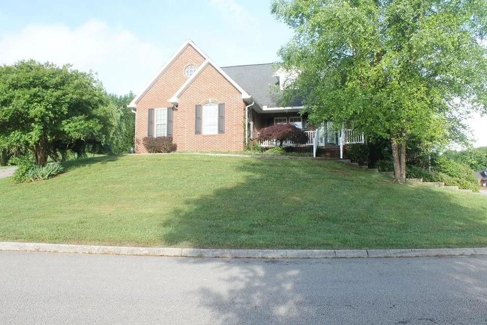 Unit for sale at 779 Constitution Drive, Jefferson City, TN 37760