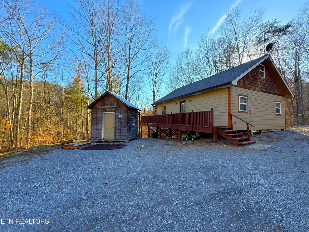 Unit for sale at 4180 Hopi Trail, Del Rio, TN 37727