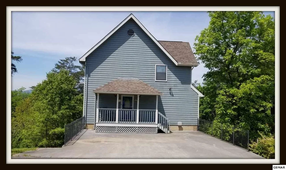 Unit for sale at 425 Stone Ridge Way, Pigeon Forge, TN 37863
