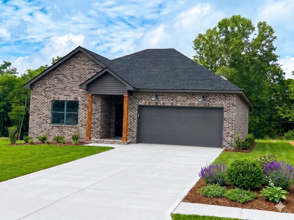 Unit for sale at 200 Sandalwood Way, Dickson, TN 37055