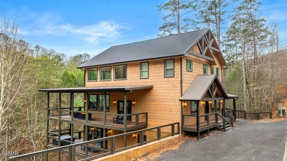Unit for sale at 2905 Raven Fork Circle, Sevierville, TN 37876