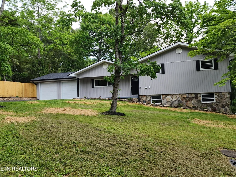 Unit for sale at 318 Shady Lane, Kingston, TN 37763