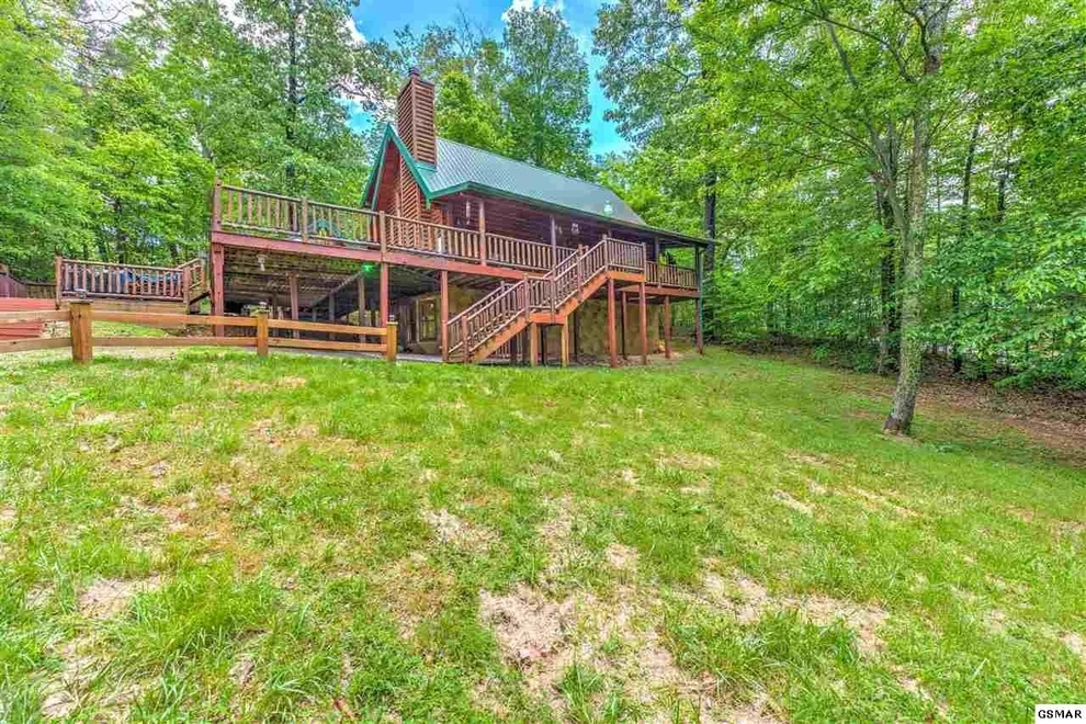 Unit for sale at 1024 Elm Circle, Sevierville, TN 37876