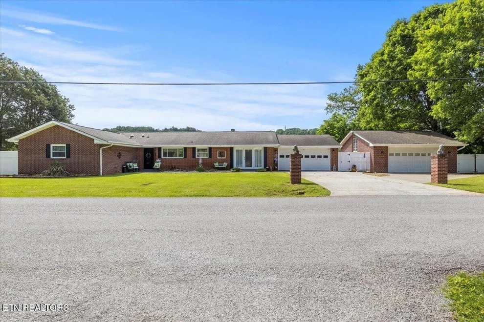 Unit for sale at 5912 New Beaver Creek Drive, Knoxville, TN 37931