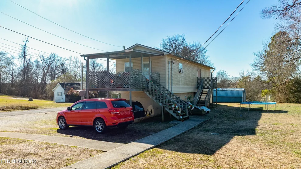 Unit for sale at 334 Houston St, Madisonville, TN 37354