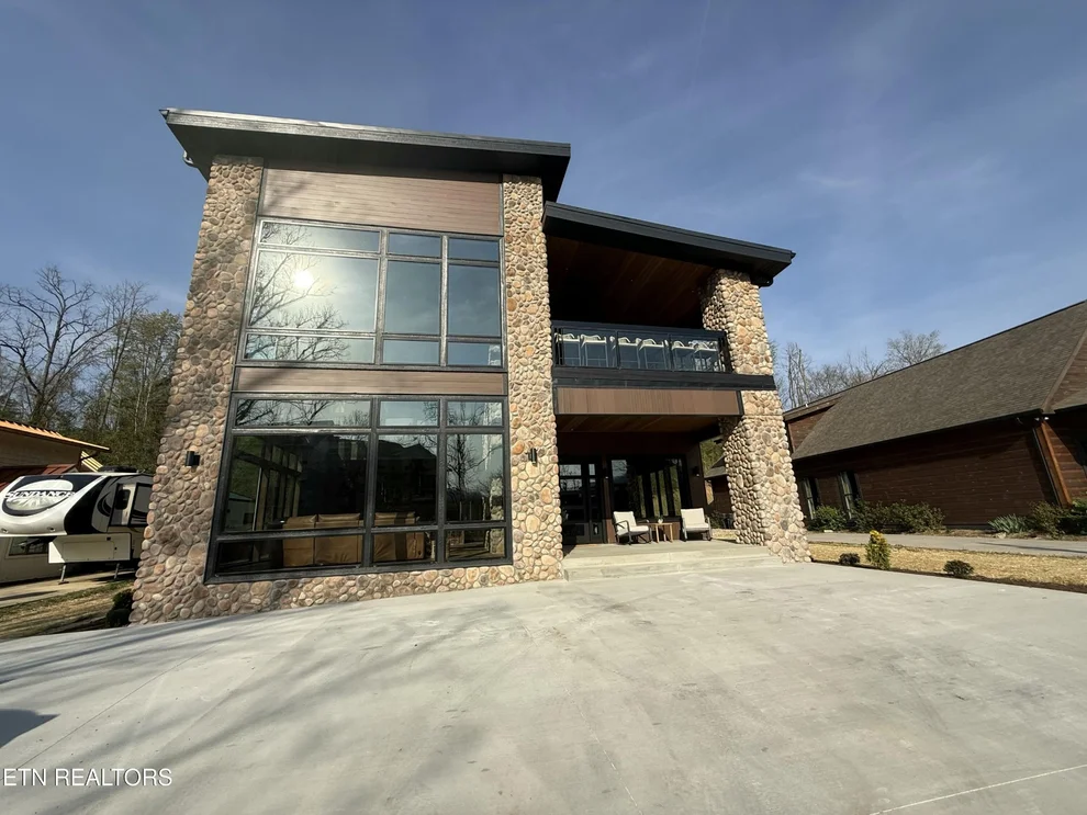 Unit for sale at 416444 McMahan Rd, Pigeon Forge, TN 37863